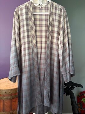 Maurices Plaid Top in Gray, Cream, and Red
